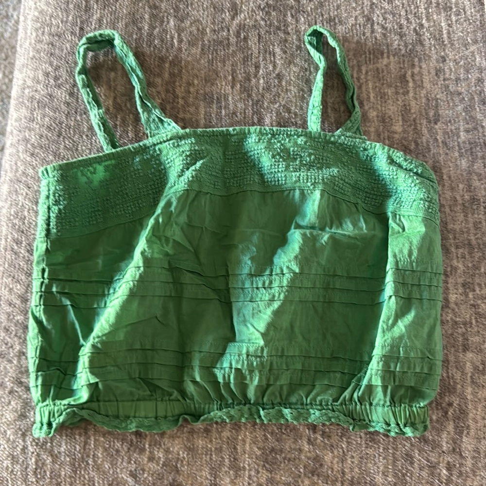 Green tank top/crop top
